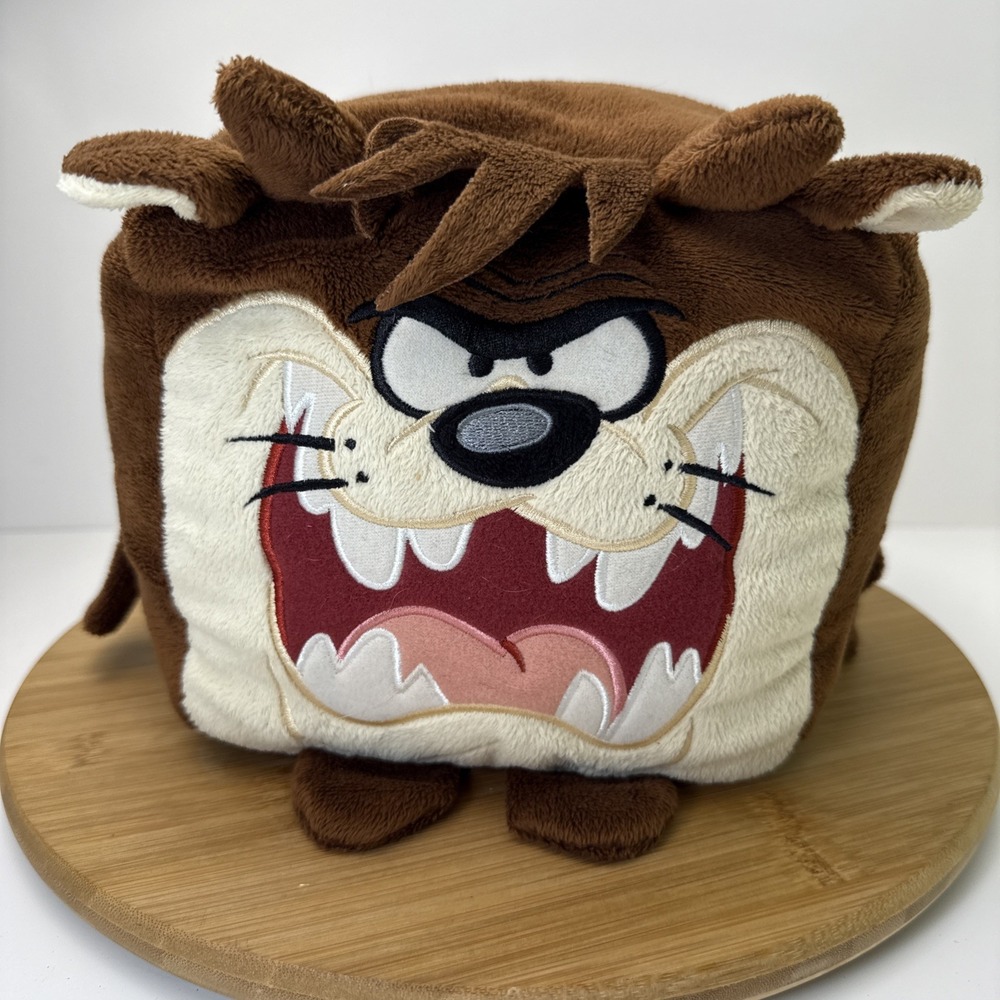 Six Flags Magic Mountain Looney Tunes Tasmanian Devil‎ Cube Plush USED Taz Toy